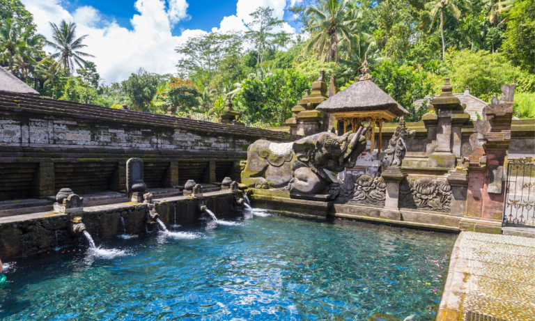 tirta empul - Family Offering Trip - home